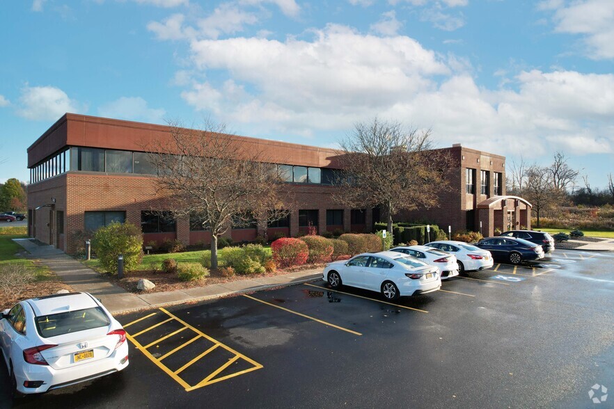 110 Marina Dr, Rochester, NY for sale - Building Photo - Image 2 of 4