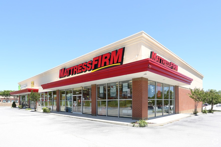 5756 Hwy 153, Hixson, TN for lease - Primary Photo - Image 2 of 6