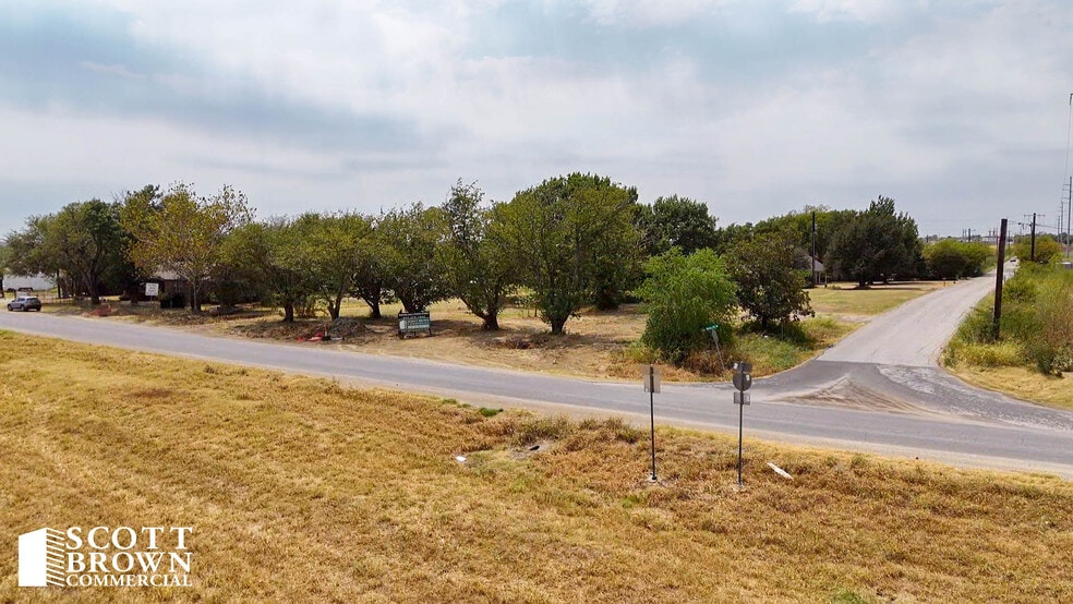 13345 I-35, Sanger, TX for sale - Primary Photo - Image 1 of 6