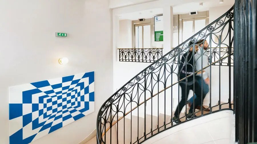 40 Rue Du Colisée, Paris for lease - Building Photo - Image 1 of 8