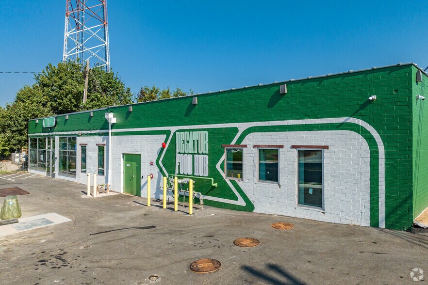 2670 E College Ave, Decatur, GA à louer - Photo du bâtiment - Image 1 de 14