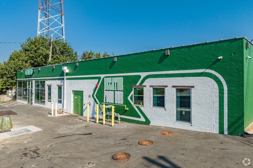 2670 E College Ave, Decatur, GA for lease - Primary Photo - Image 1 of 22