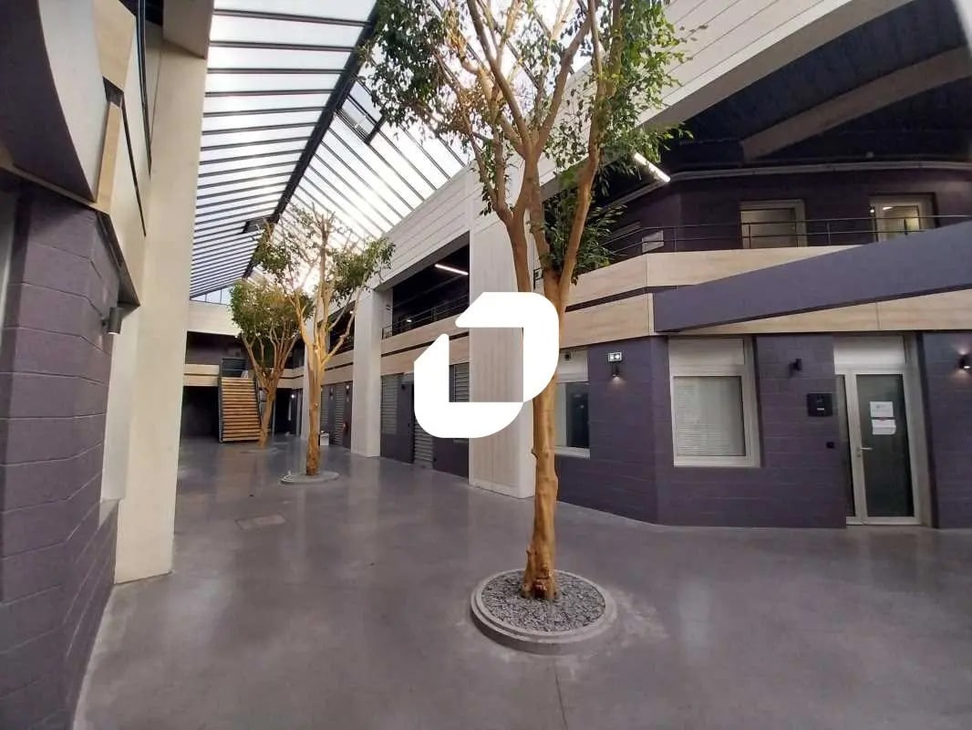 Flex in Herblay-sur-Seine for lease Building Photo- Image 1 of 22