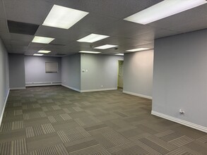 2090 E 104th Ave, Thornton, CO for lease Interior Photo- Image 2 of 15