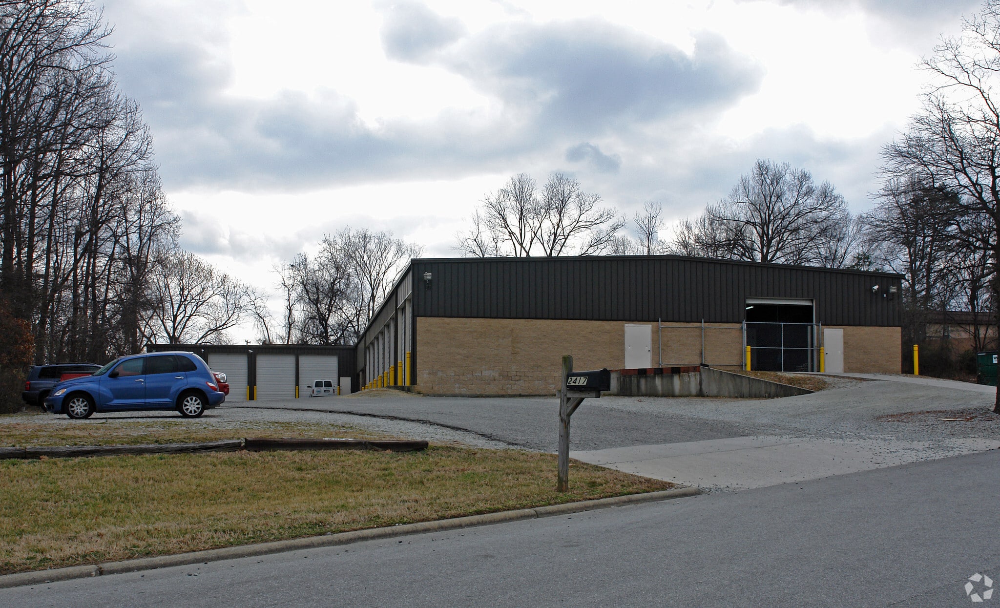 2417 Binford St, Greensboro, NC for lease Building Photo- Image 1 of 2