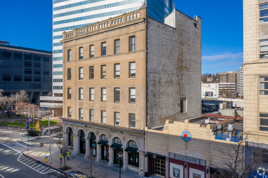 2 William St, White Plains, NY for lease - Building Photo - Image 2 of 6