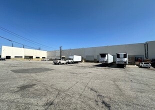 4270-4310 S Maywood Ave, Vernon, CA for lease Interior Photo- Image 1 of 5