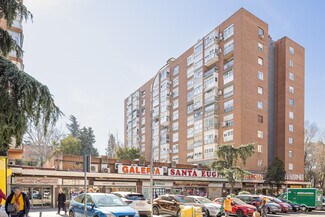 More details for Calle Puentelarra, 9-11, Madrid - Multifamily for Sale