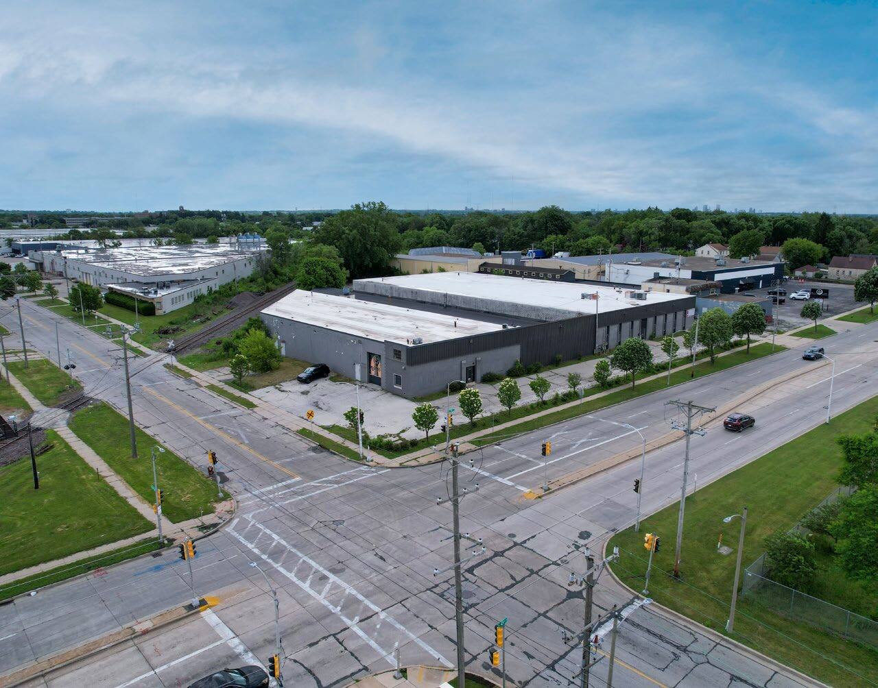 6770 N 43rd St, Milwaukee, WI for sale Building Photo- Image 1 of 5