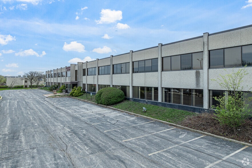 1430 Branding Ln, Downers Grove, IL for lease - Building Photo - Image 3 of 5