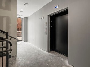 2-10 Maverick Sq, Boston, MA à louer Photo du bâtiment- Image 2 de 14