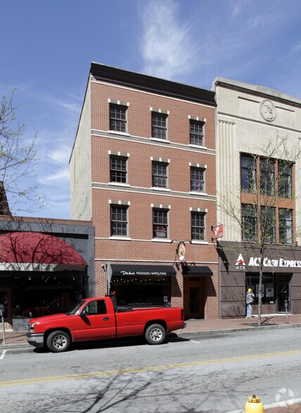 831 N Market St, Wilmington, DE for lease - Primary Photo - Image 1 of 2