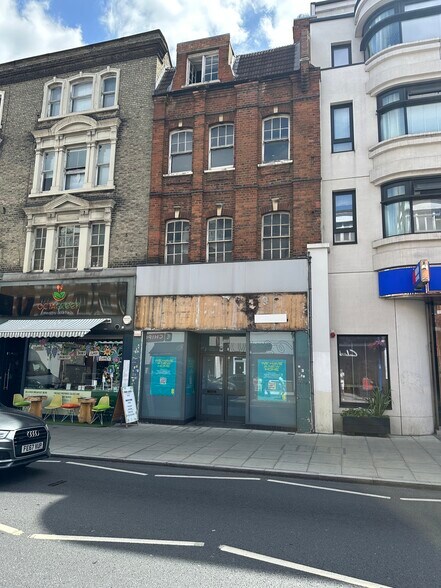 87 Putney High St, Londres à louer - Photo du bâtiment - Image 1 de 1