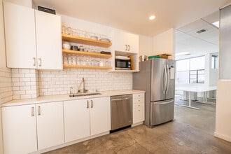 2218 Main St, Santa Monica, CA for lease Interior Photo- Image 2 of 5