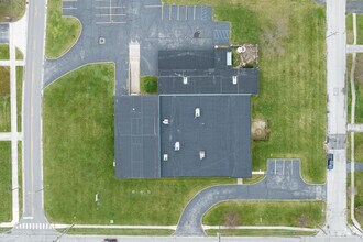 300 E Poe Rd, Bowling Green, OH - Aerial map view