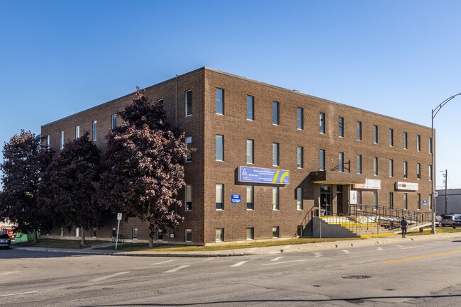 More details for 92 Boul Saint-Raymond, Gatineau, QC - Office for Sale