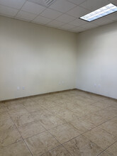 1317 E Jasmine Ave, McAllen, TX for lease Building Photo- Image 1 of 11