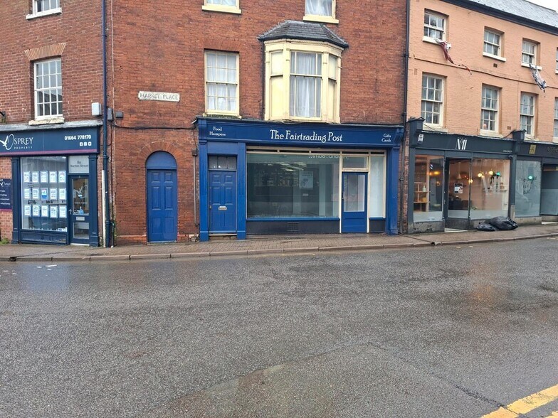 10 Market Pl, Melton Mowbray à louer - Photo du bâtiment - Image 3 de 12