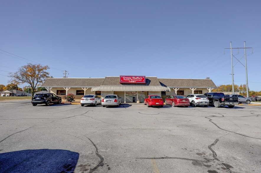 2728 N Range Line Rd, Joplin, MO for sale - Building Photo - Image 2 of 3