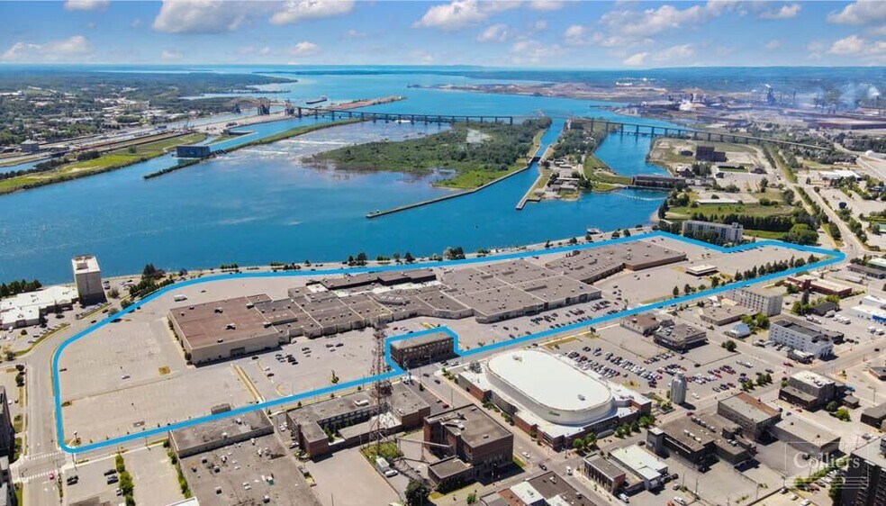 293 Bay St, Sault Ste. Marie, ON à louer - Photo du bâtiment - Image 2 de 3