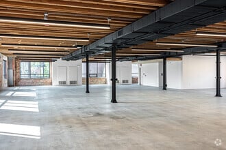 14 W 3rd St, Kansas City, MO for lease Interior Photo- Image 1 of 3