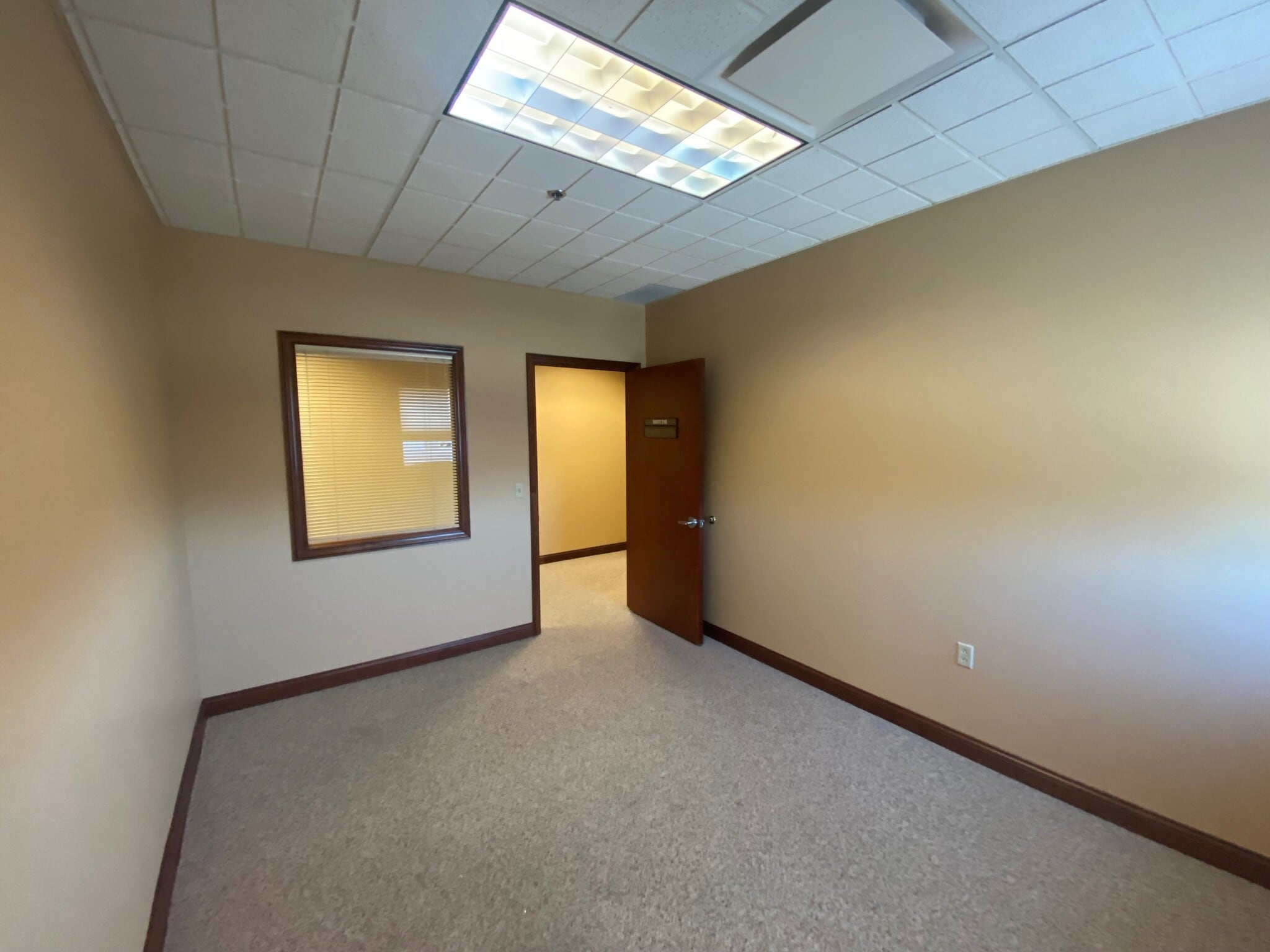 2888 Nationwide Pky, Brunswick, OH for lease Interior Photo- Image 1 of 4
