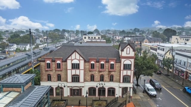 131 N Broadway, South Amboy, NJ for sale - Building Photo - Image 2 of 10