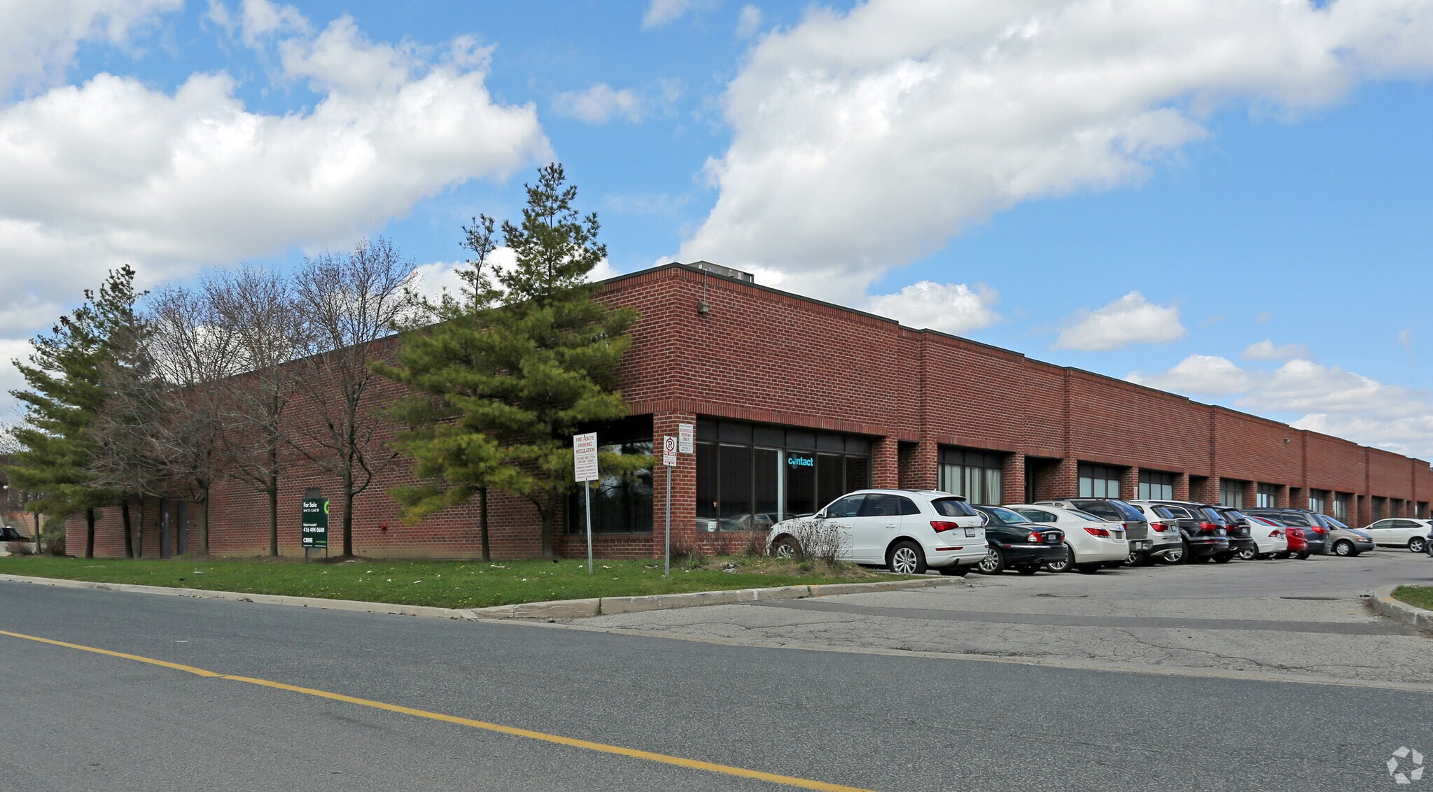 38 Thornmount Dr, Toronto, ON for sale Primary Photo- Image 1 of 1