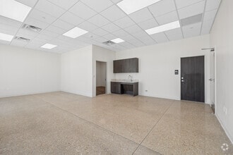 19150 Marketplace Ave, Kyle, TX for lease Interior Photo- Image 2 of 5
