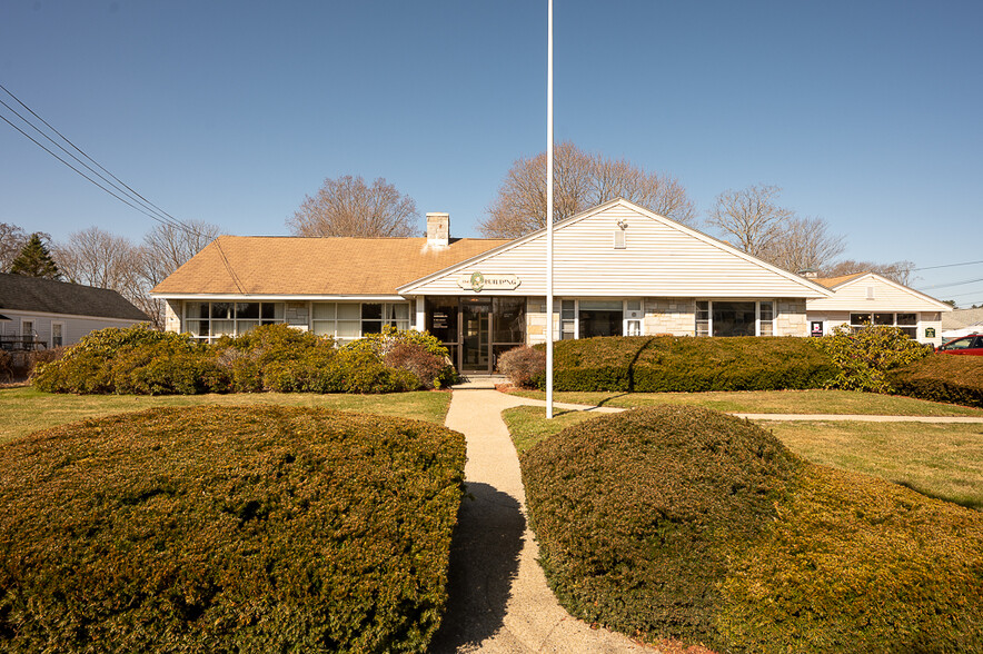 245 Main St, Oxford, MA à louer - Photo principale - Image 1 de 71