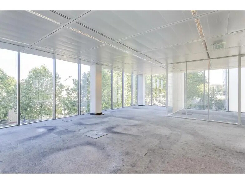 53 Boulevard Ornano, Saint-Denis à louer - Photo du bâtiment - Image 3 de 16