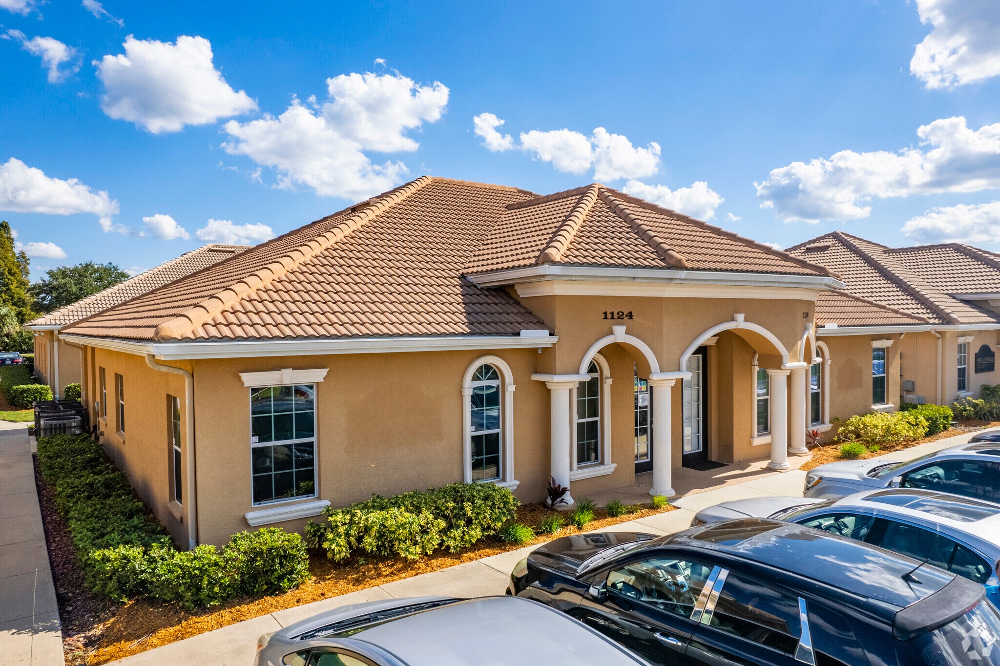 1104 Kyle Wood Ln, Brandon, FL à vendre Photo principale- Image 1 de 22