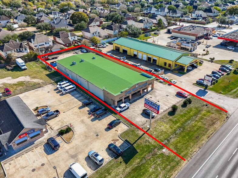10009 S Highway 6 Rd, Sugar Land, TX à vendre - Photo du bâtiment - Image 2 de 19