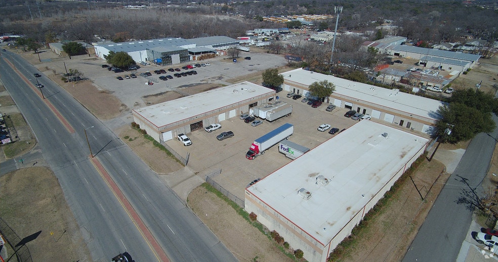 5615 Military Pky, Dallas, TX for lease - Aerial - Image 2 of 2
