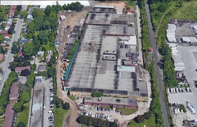 5881 Thorold Stone Rd, Niagara Falls, ON à vendre - Photo principale - Image 1 de 1