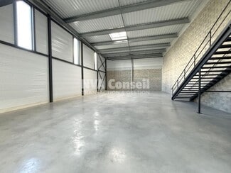 More details for 27 Avenue Du Gros Chene, Éragny - Industrial for Lease