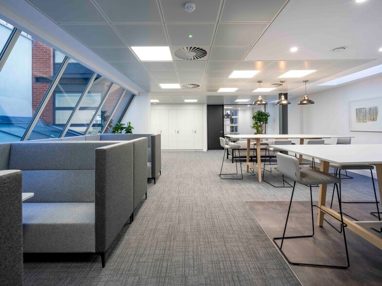 198 High Holborn, London for sale - Building Photo - Image 3 of 15