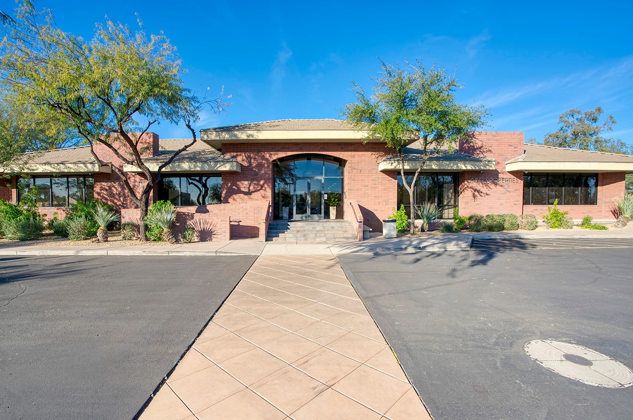 4530 E Shea Blvd, Phoenix, AZ à louer Photo du bâtiment- Image 1 de 7