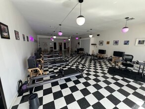 12319 Ventura Blvd, Studio City, CA for lease Building Photo- Image 1 of 4