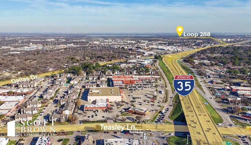 721-725 S Interstate 35, Denton, TX à louer - Photo du bâtiment - Image 2 de 16