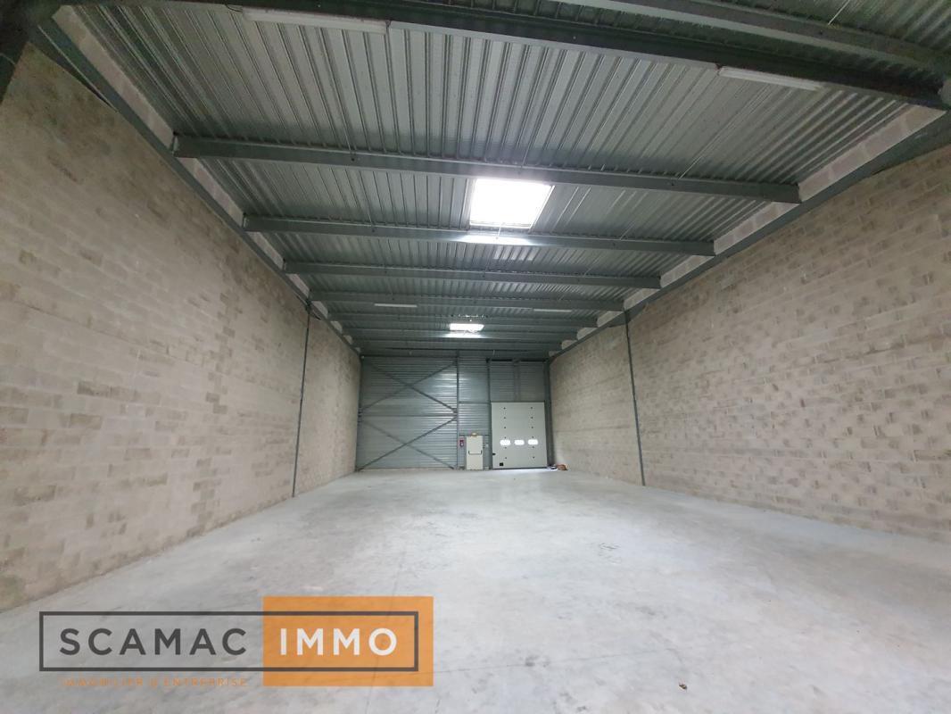 Industrial in Lisses for lease Building Photo- Image 1 of 4