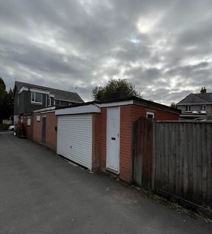 5 Gordon Rd, Wimborne à vendre - Photo du bâtiment - Image 3 de 5