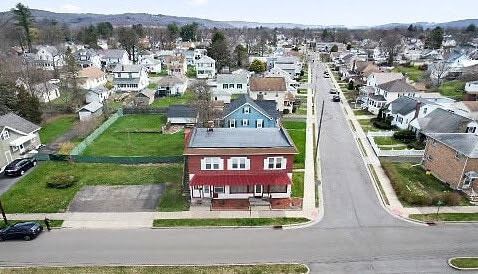 217 Ackley Ave, Johnson City, NY for sale - Primary Photo - Image 1 of 1