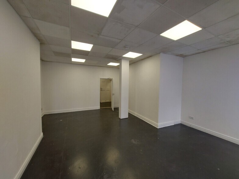 53 High St, Ayr à louer - Photo du bâtiment - Image 2 de 4