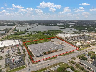 Plus de détails pour 4600 Park St N, Saint Petersburg, FL - Industriel à vendre