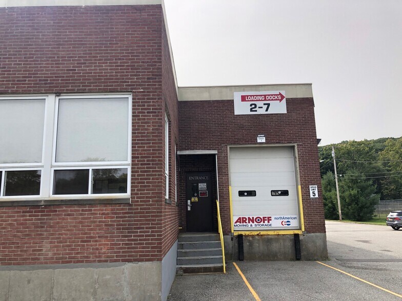 5979 N Elm Ave, Millerton, NY à louer - Photo du bâtiment - Image 3 de 20