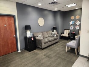 1941 Frank Scott Pky, Shiloh, IL for lease Interior Photo- Image 2 of 14