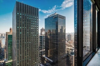 622 Third Ave, New York, NY for lease Building Photo- Image 2 of 4