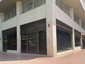 Office/Retail in Madrid, Madrid for lease Construction Photo- Image 2 of 7