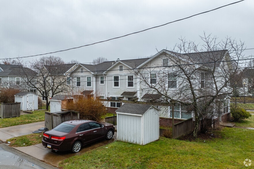 282 Saint Clair Ave, Clairton, PA for sale - Building Photo - Image 3 of 4